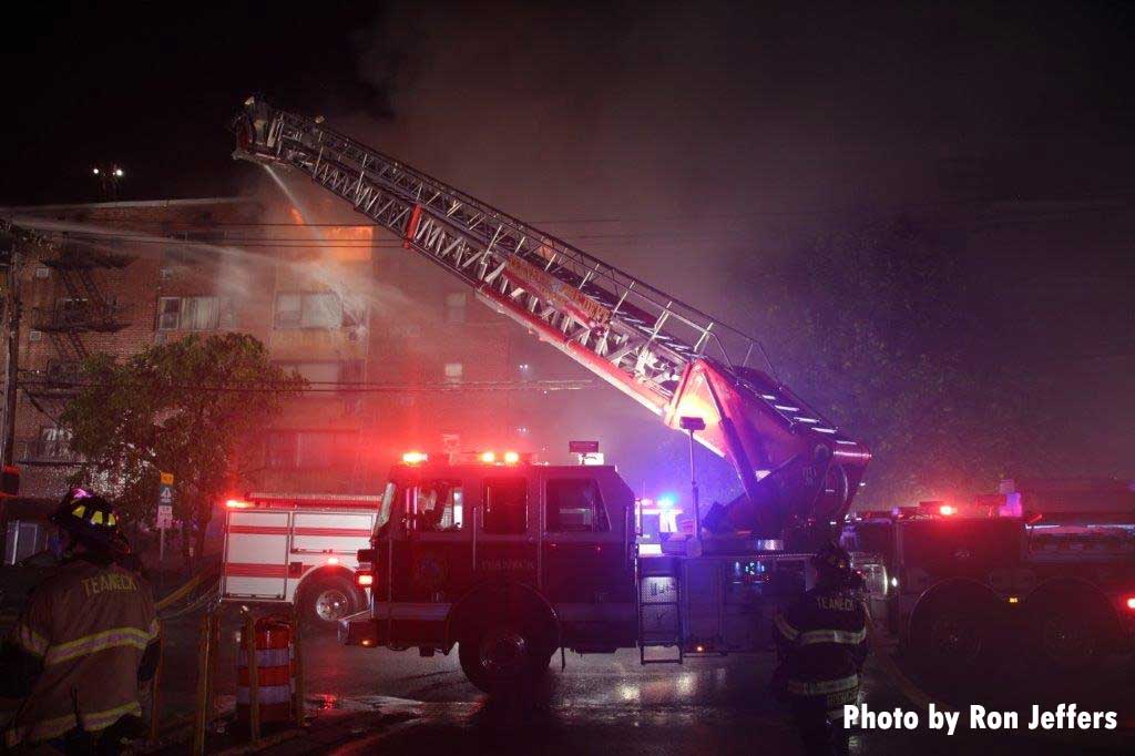 塔梯流水在Fort Lee火