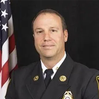Michael Barakey 迈克尔·巴拉基局长,萨福克(弗吉尼亚州)消防与救援