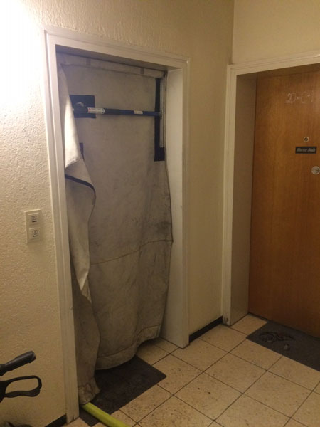 这是使用中的阻烟装置。