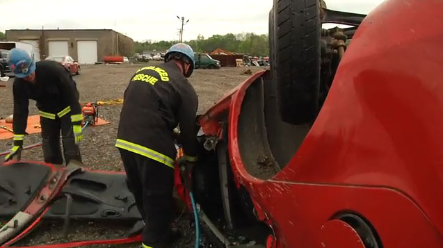 侧移手术已接近完成。