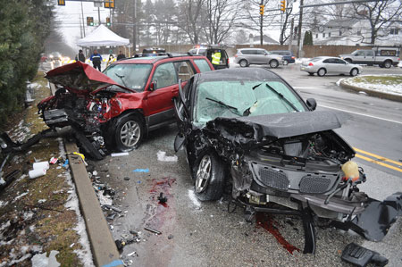 大约25%到30%的消防员重伤或死亡事故是由个人车辆相撞直接造成的。<我>的作者。)< / i >