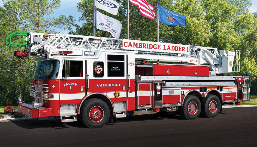 剑桥（MA）消防局已经置于这种皮尔斯升级空中。